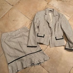 Lightweight Tweed suit